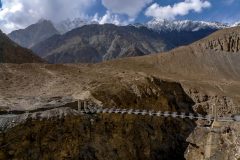 Breathtaking swinging bridges